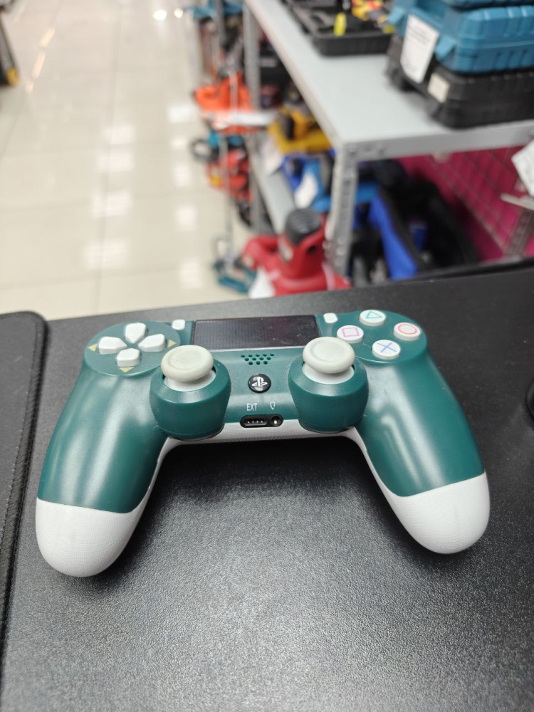 Геймпад PS4