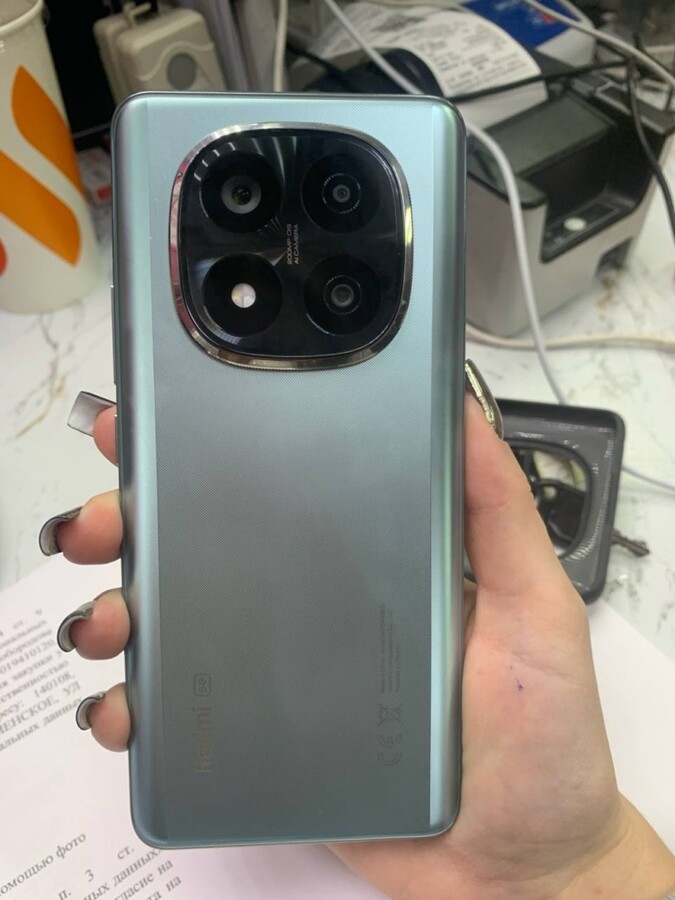 Смартфон Xiaomi Redmi note 14 PRO +