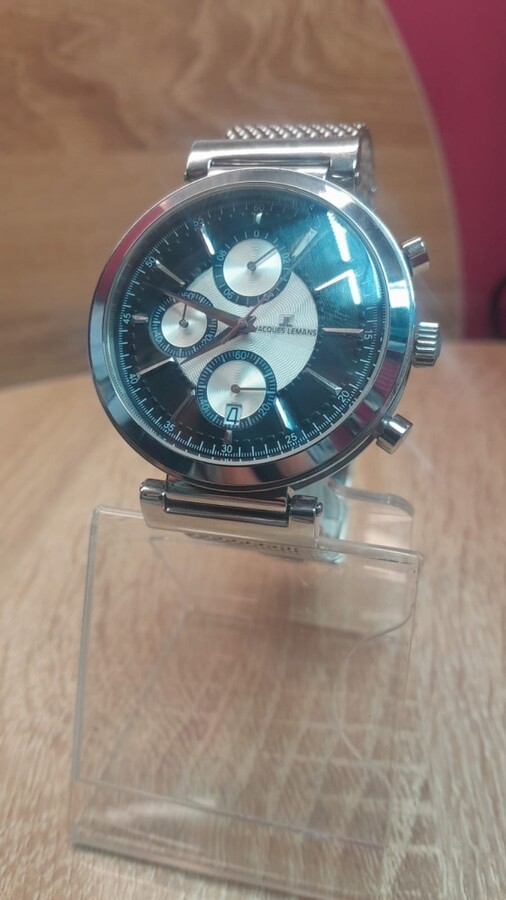 Часы jacques lemans
