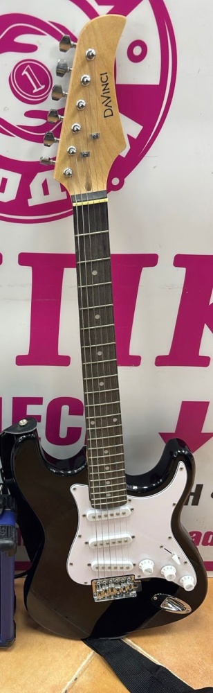 Электрогитара Davinci