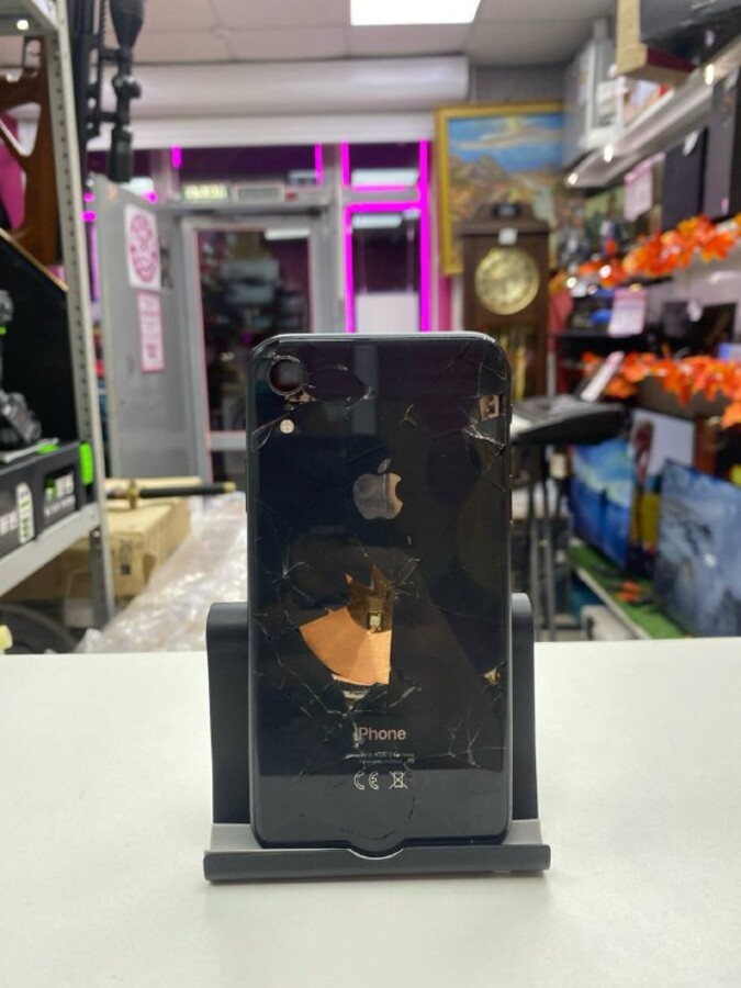 Смартфон iPhone XR 64 Gb