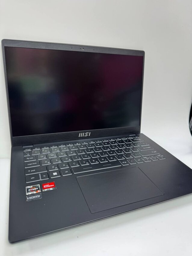 Ноутбук MSI Modern 14 C5M-011XRU