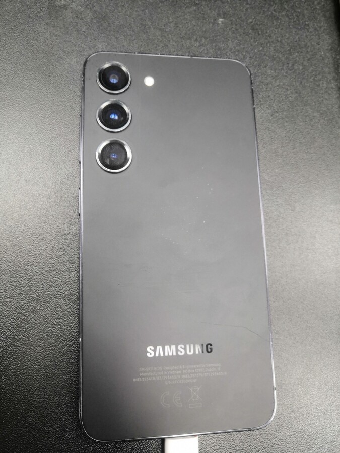 Смартфон Samsung S23 8\128