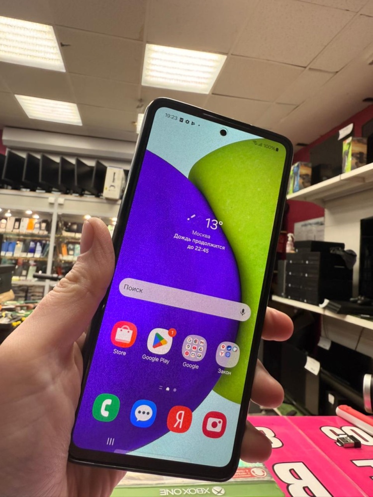 Смартфон Samsung A52