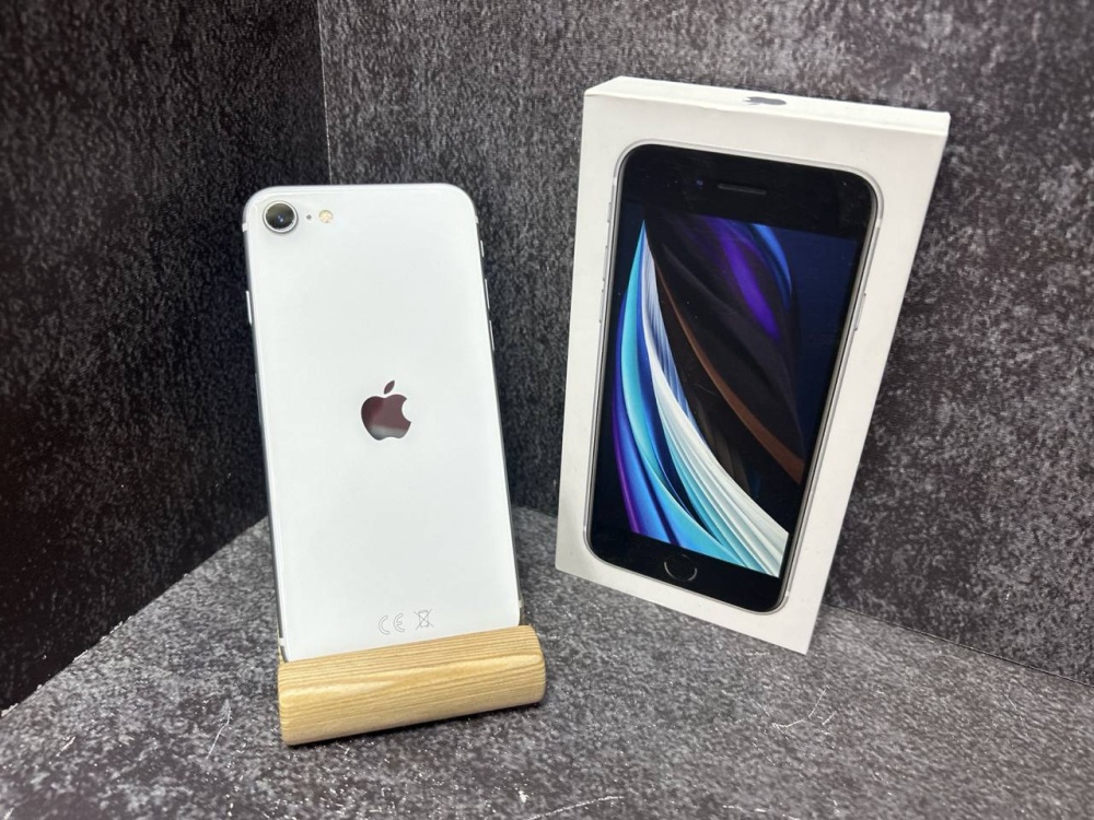Смартфон iPhone SE 2020 128 Gb