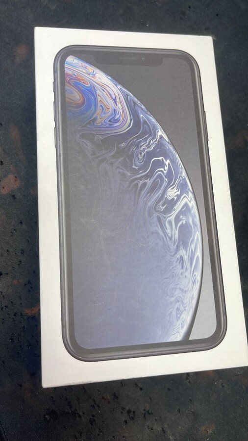 Смартфон iPhone 11 64Gb