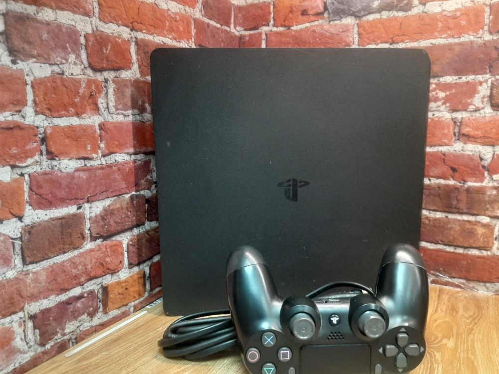 Игровая приставка Sony PlayStation 4 slim