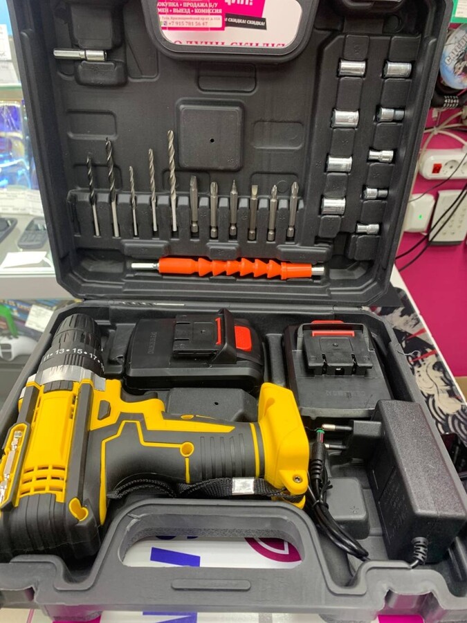 Шуруповерт DeWALT