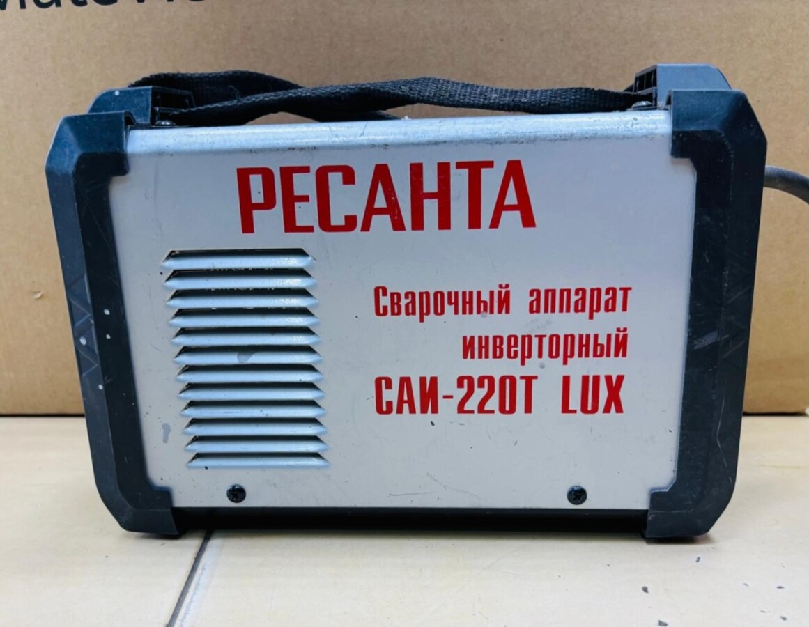 Сварочный аппарат Ресанта 220т LUX
