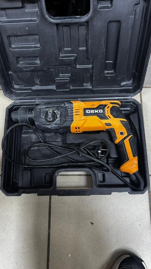 Перфоратор  deko zkh1000w
