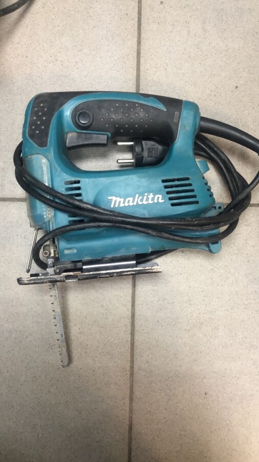 Лобзик makita