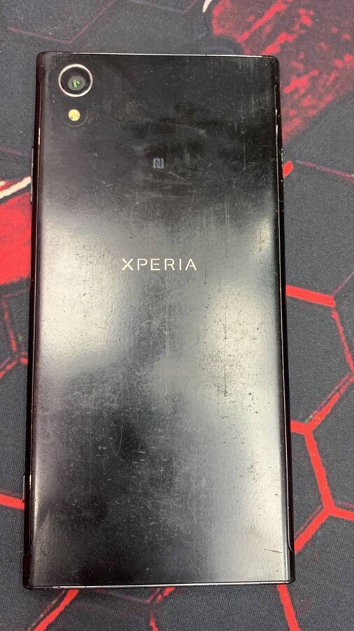 Мобильный телефон Sony