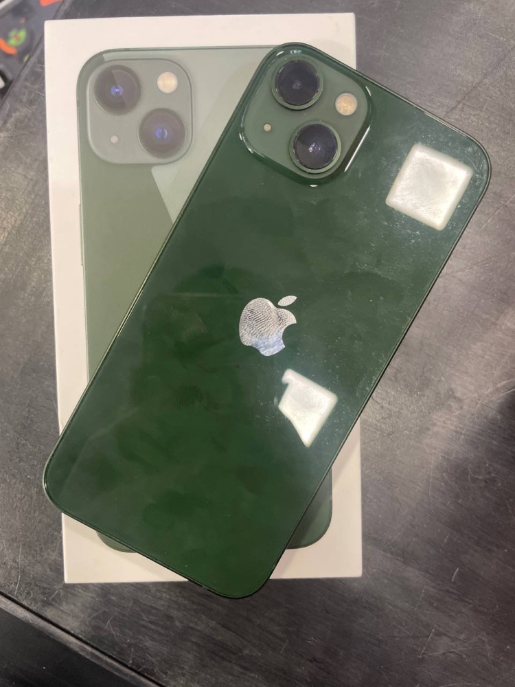 Смартфон iPhone 13 128 Gb