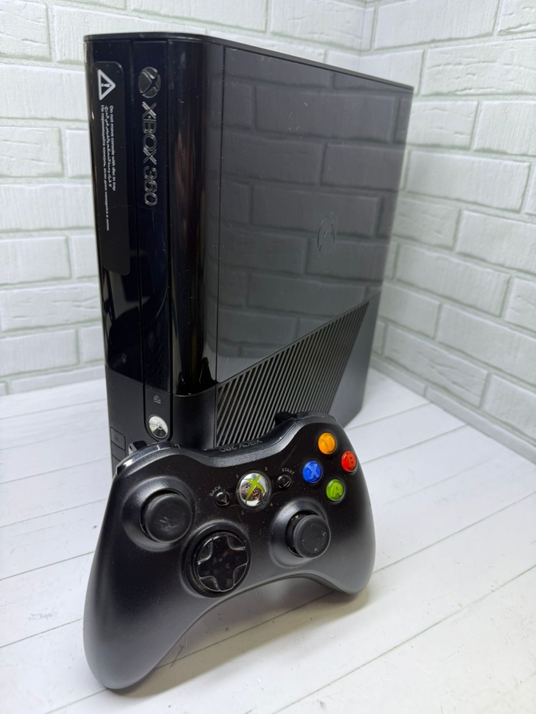 Игровая приставка XBOX 360  Е 500ГБ