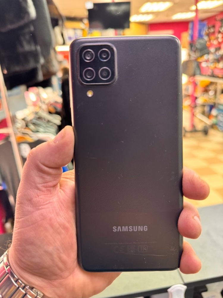Смартфон Samsung A12 3/32