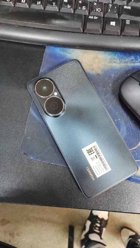 Смартфон Huawei Y73