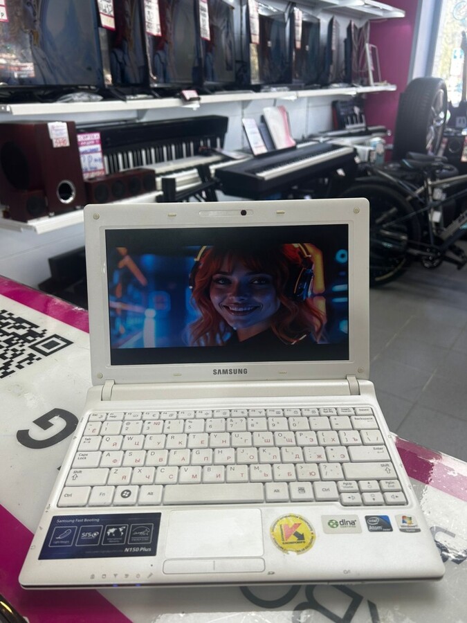 Нетбук Samsung intel atom cpu n550/1.5*1.5/2/hdd200
