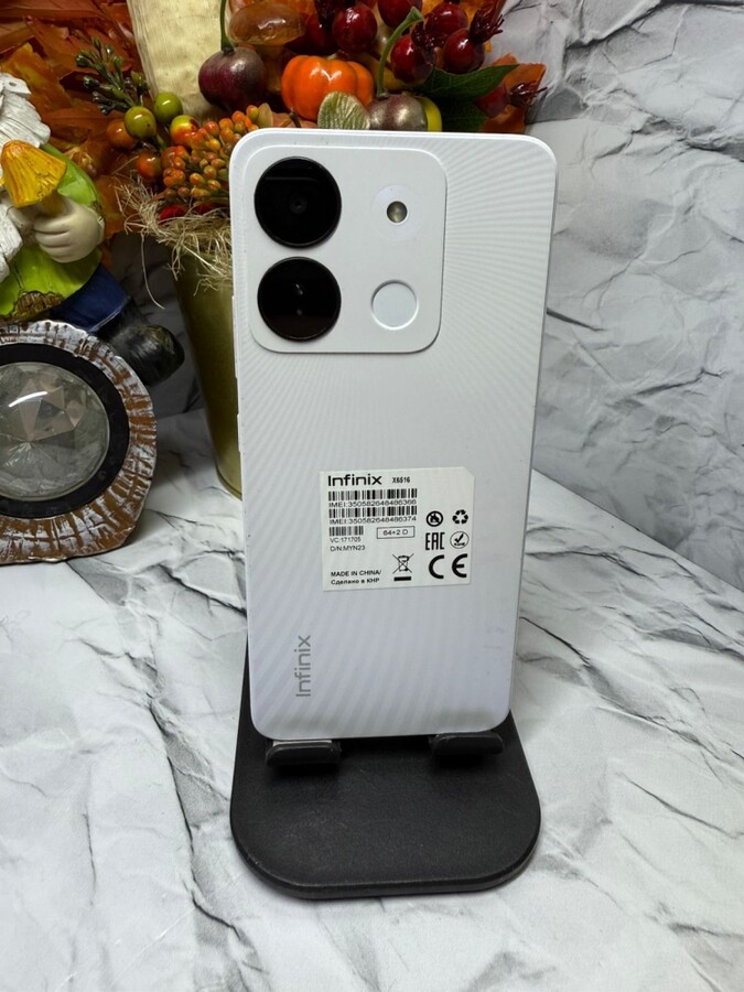 Мобильный телефон Infinix Smart 7 HD 2/64