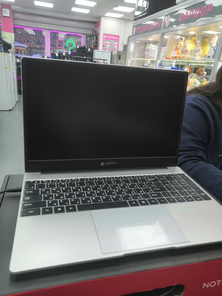 Ноутбук др марка azerty 1 7,4 |16|500