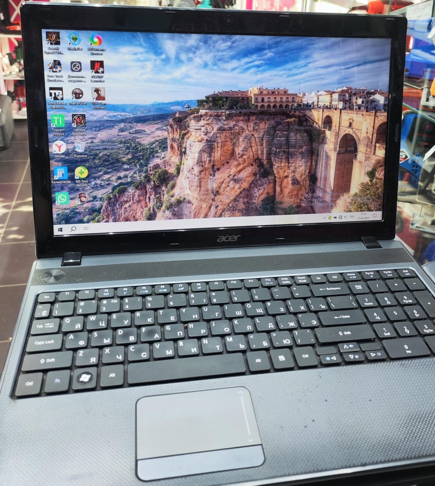 Ноутбук Acer Aspire5250