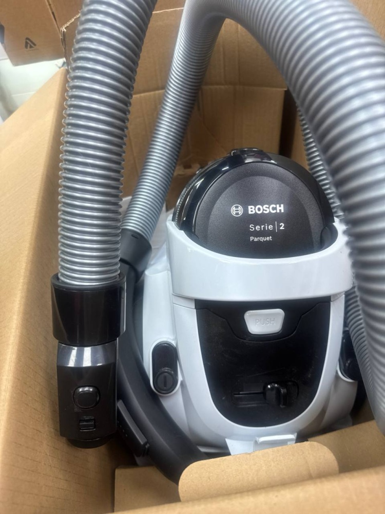 Пылесос BOSCH CERIE 2