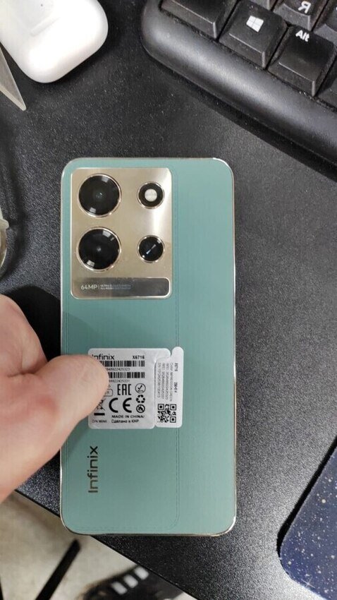 Мобильный телефон Infinix