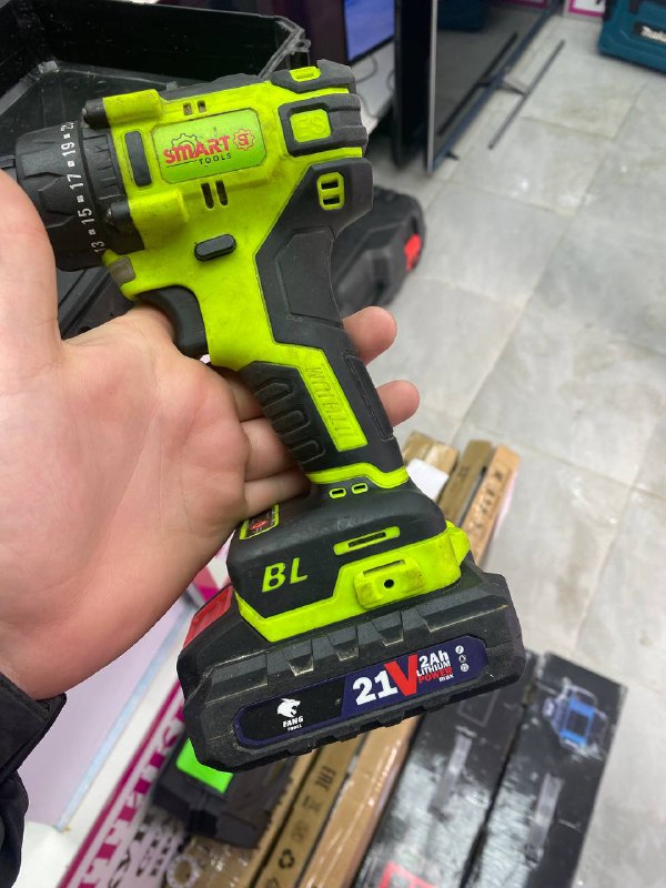 Шуруповерт