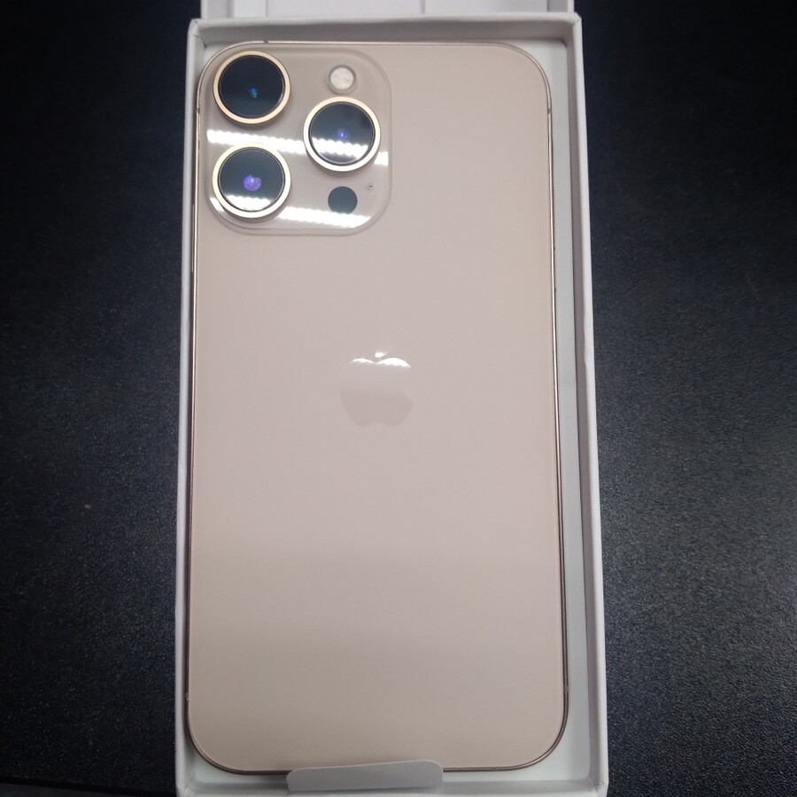 Смартфон iPhone 16 PRO (xr)