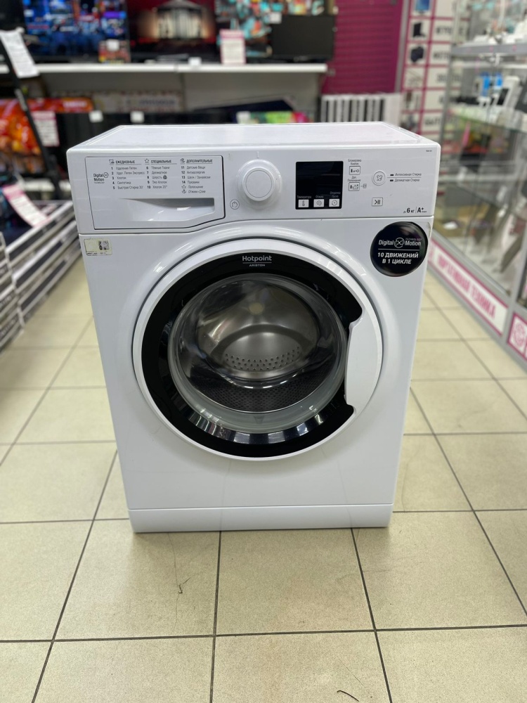 Стиральная машина Hotpoint ariston RSM601W