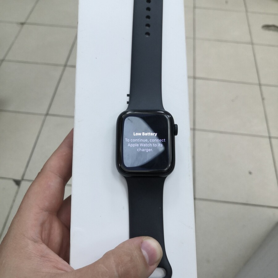 Часы Apple se 2 44mm