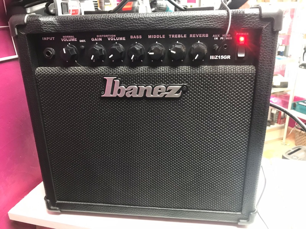 Комбоусилитель Ibanez IBZ15GE