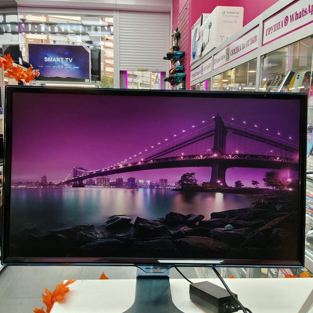 Монитор Samsung 24"