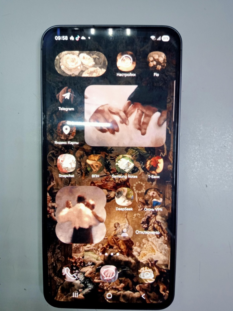 Смартфон Samsung S24 FE