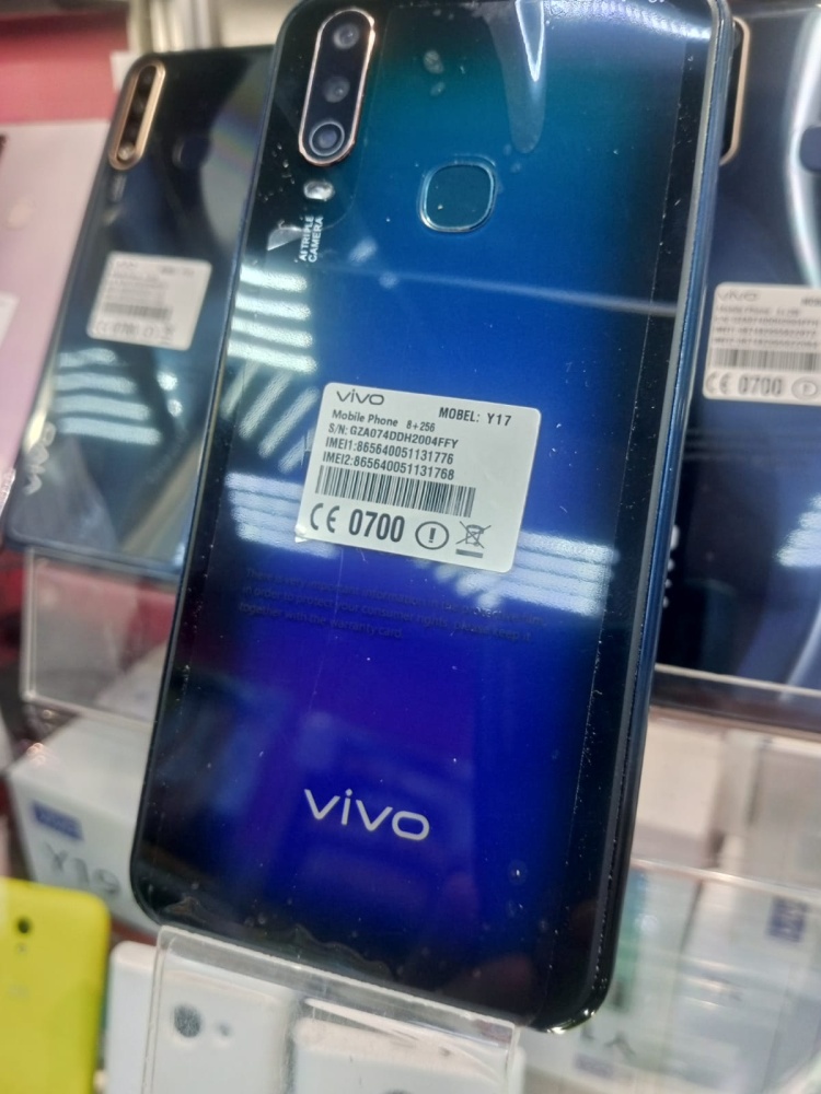 Смартфон Vivo Y17 8\256