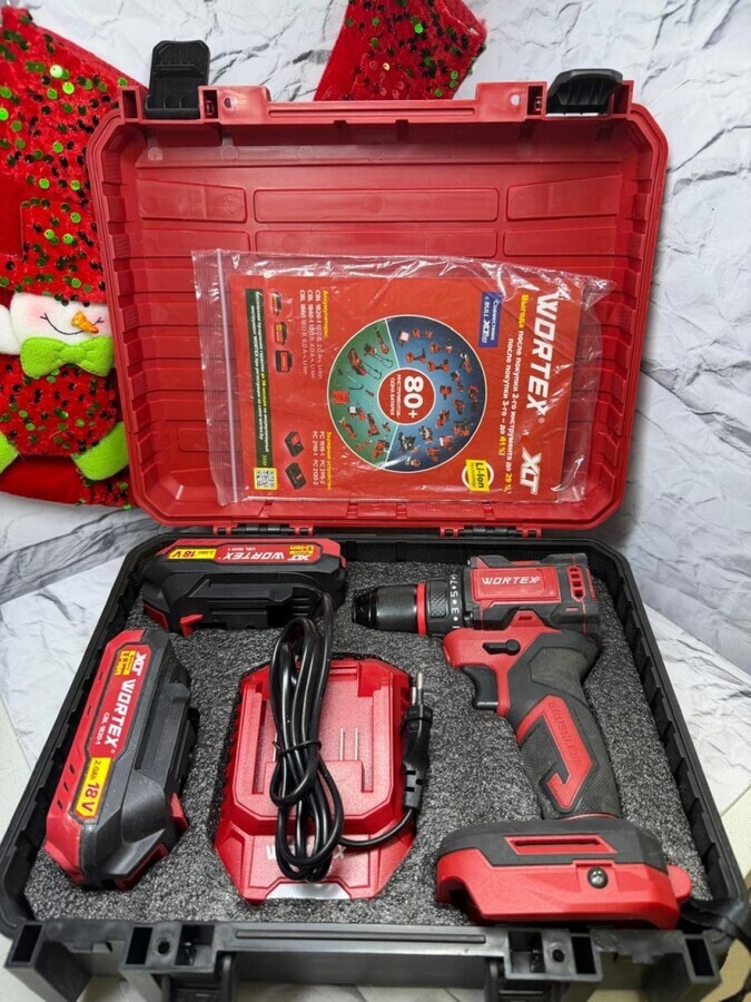 Шуруповерт WORTEХ 18V