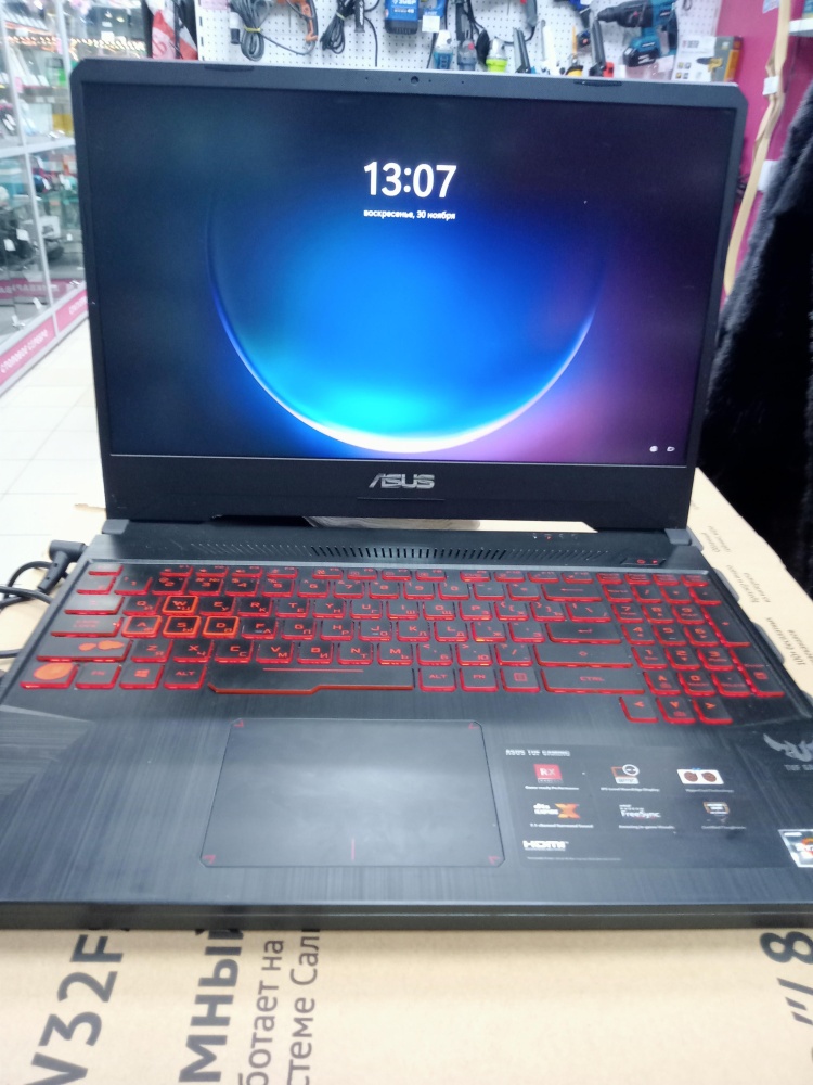 Ноутбук ASUS FX505DY