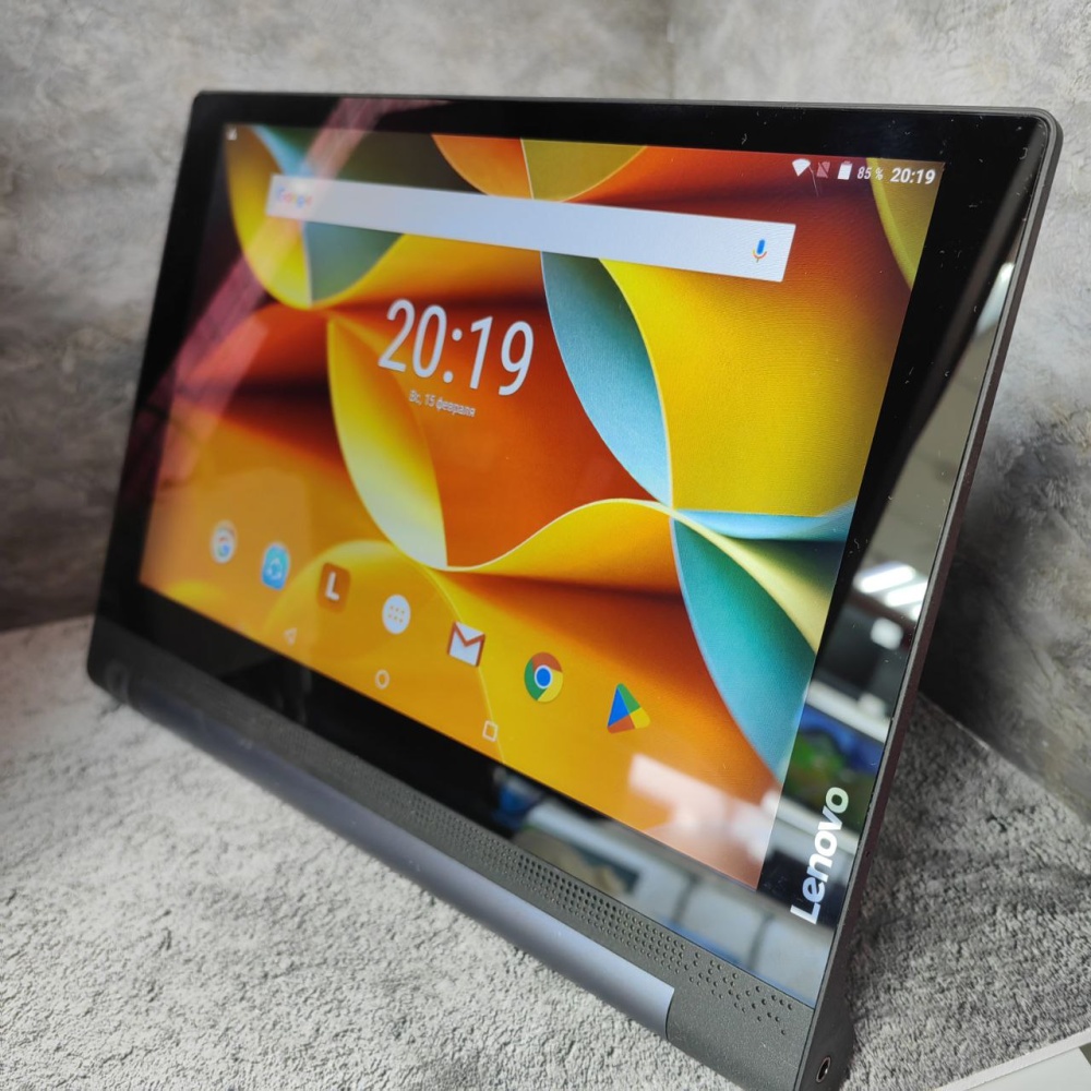 Планшет Lenovo Yoga
