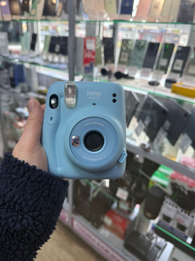 Фотоаппарат Instax mini 11