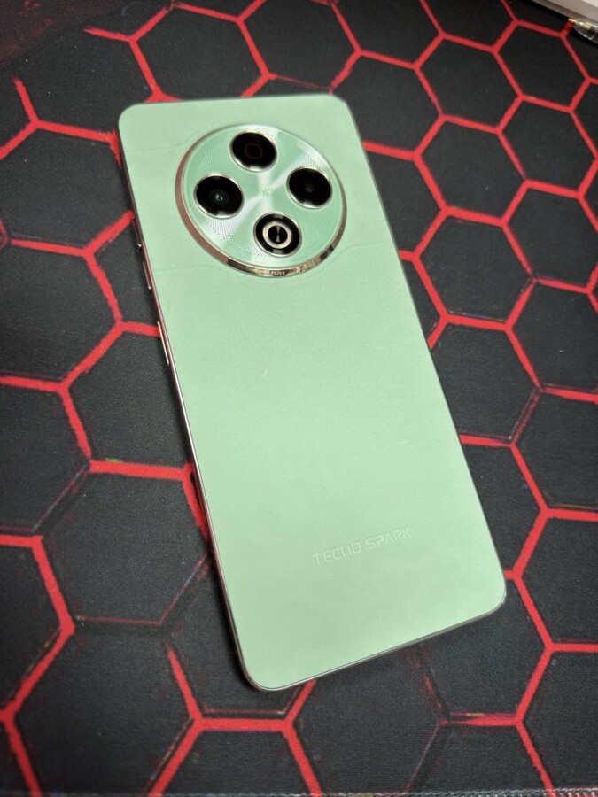 Смартфон TECNO SPARK 30 8/256 ГБ