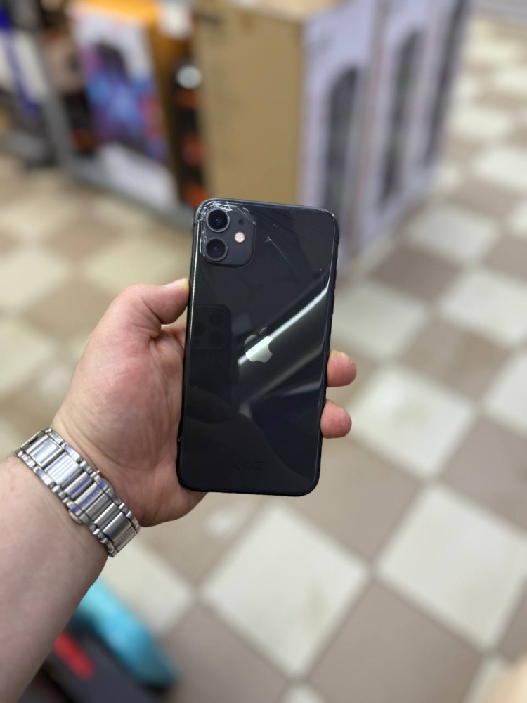 Смартфон iPhone 11 128 Gb