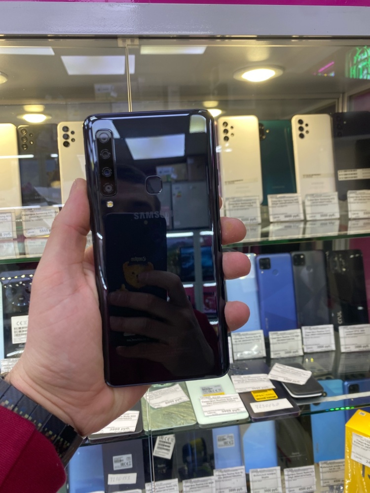 Смартфон Samsung A9 128gb