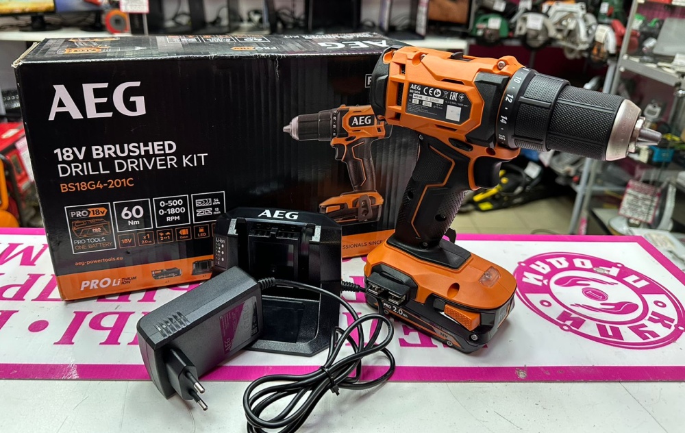 Шуруповерт AEG BS18G4-201C