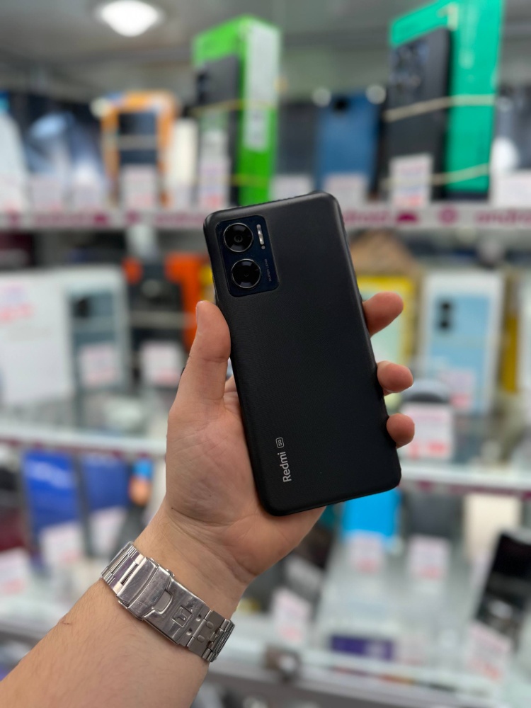 Смартфон Xiaomi Redmi note 11E 4-128gb