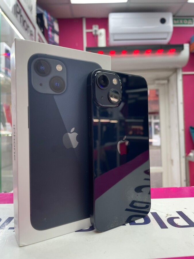 Смартфон iPhone 13 128 Gb