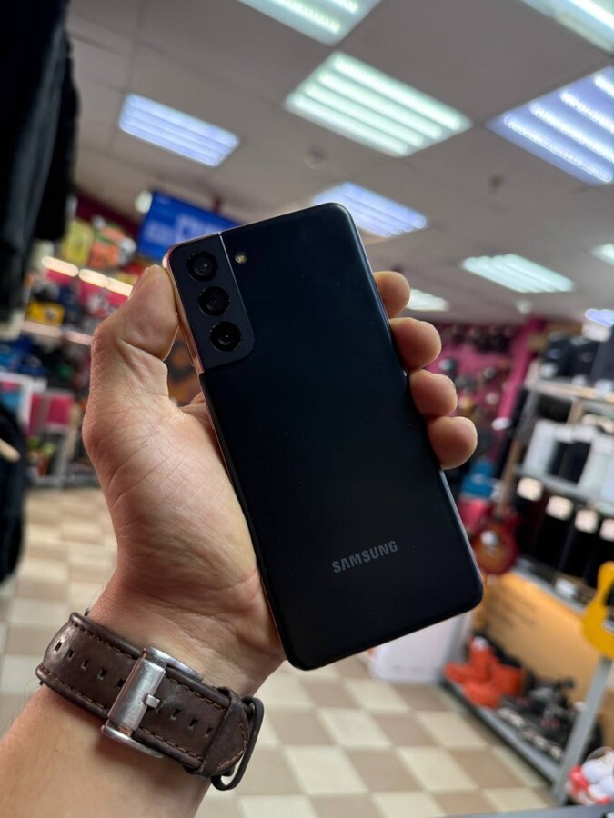 Смартфон Samsung S21 8/256Gb