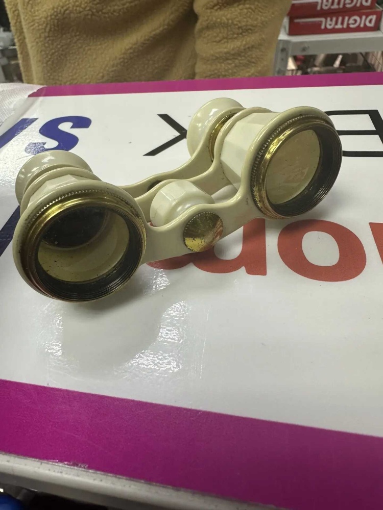 Бинокль Театральный