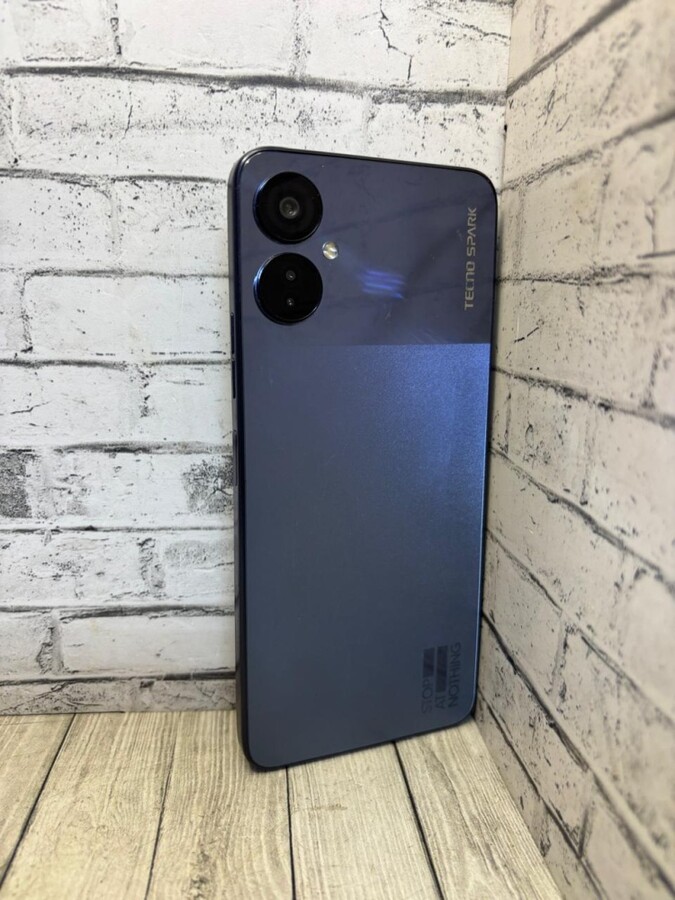 Мобильный телефон Tecno Spak 9 Pro 4/128