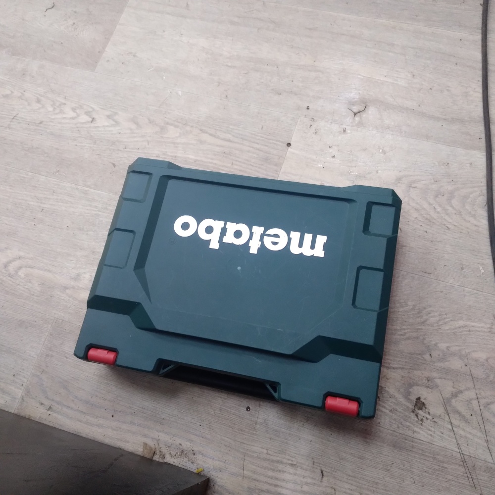 Шуруповерт Metabo power maxx bs