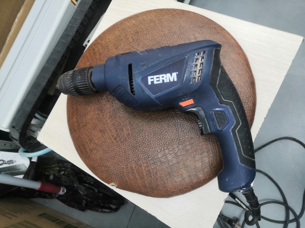 Дрель ferm pdm1051