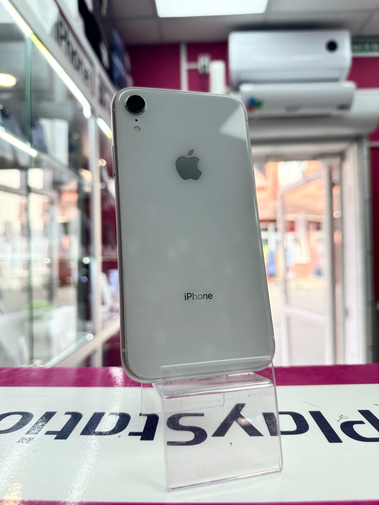 Смартфон iPhone XR 64 Gb